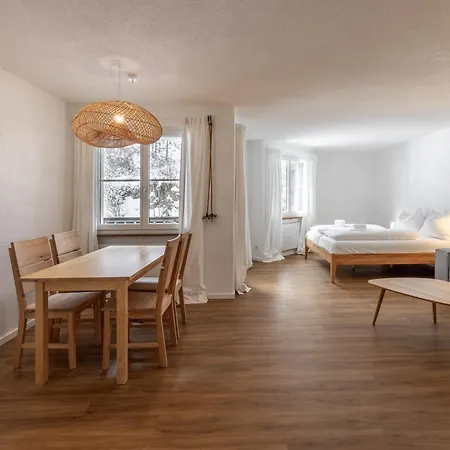 2302 Charmante 2,5-zimmer-wohnung Mit Suedbalkon Und Stilvoller Einrichtung Appartamento *