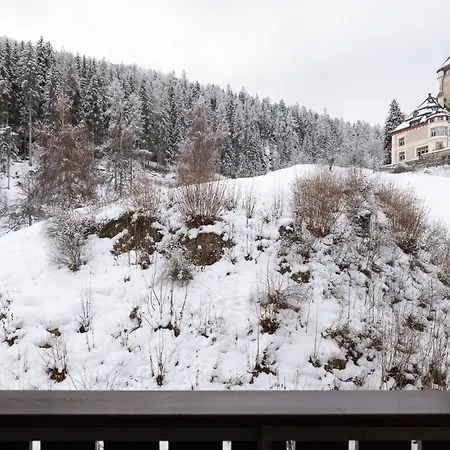Appartamento 2302 Charmante 2,5-zimmer-wohnung Mit Suedbalkon Und Stilvoller Einrichtung *